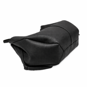 Модел - кожени чанти, Италия