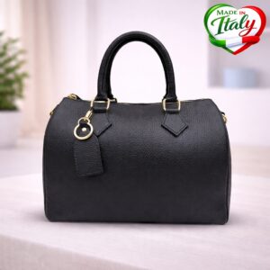 Модел Fragolla - кожени чанти, Италия