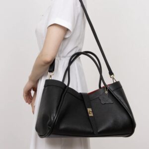 Модел Montelli - кожени чанти, Италия