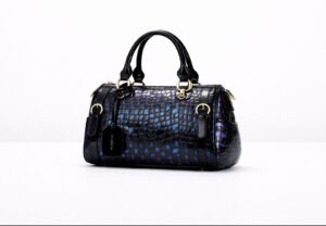 Малки чанти от естествена кожа